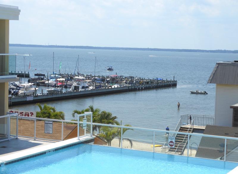 Dewey’s Baycenter scheduled for fall demolition Cape Gazette